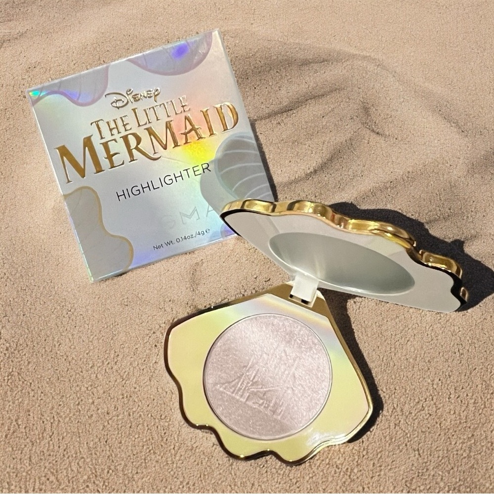 Disney x Sigma Beauty The Little Mermaid Highlighter in Seashell RARE !!